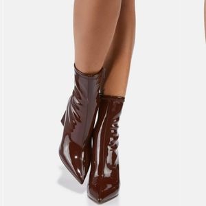 Steve Madden Ticker Booties